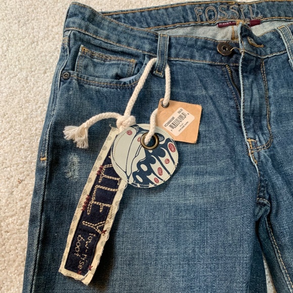 Fossil Riley Low Rise Boot Jeans - New with Tags - Picture 2 of 3